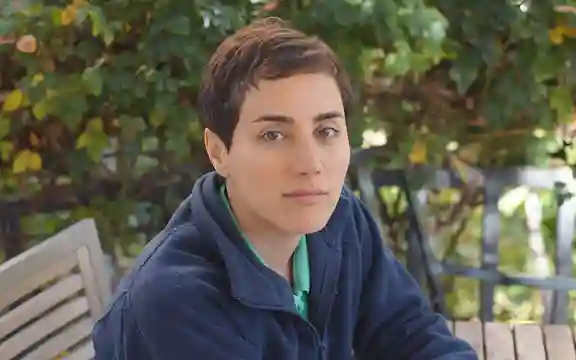 Maryam Mirzakhani portrait