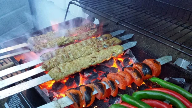 How to Cook Kabab Koobideh (Persian Recipe)